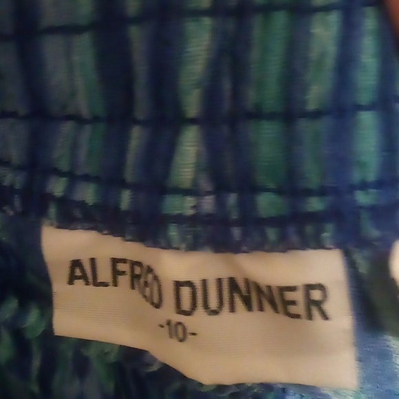 Alfred Dunner Water Wave Stripes Pant Set (Top & Pants) - Size 8 - Picture 4 of 8